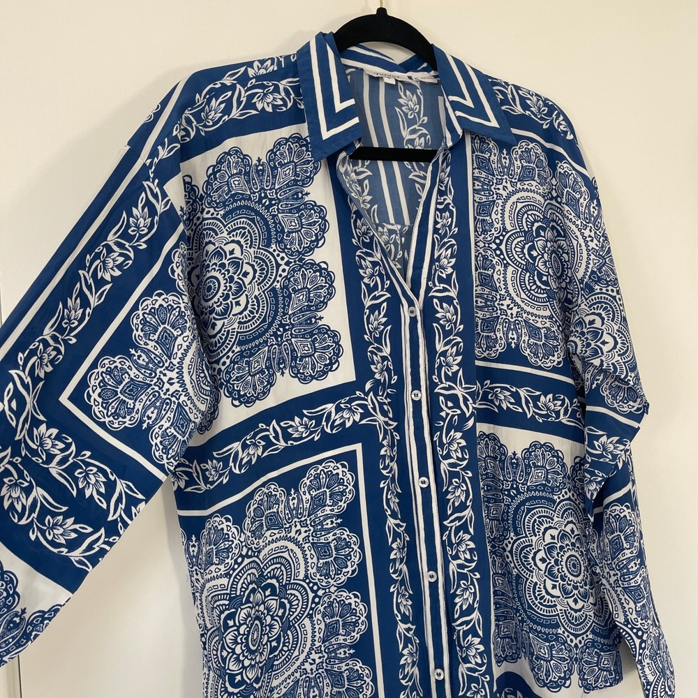 Tolani Onika Arabesque Top Blue White Long Sleeve Button Up Women's Size Small - Picture 4 of 9